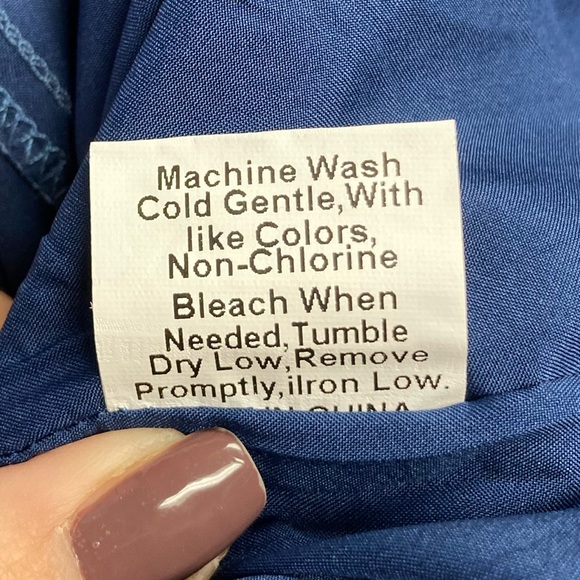 Kirundo Swiss Dot Dress - Picture 7 of 8